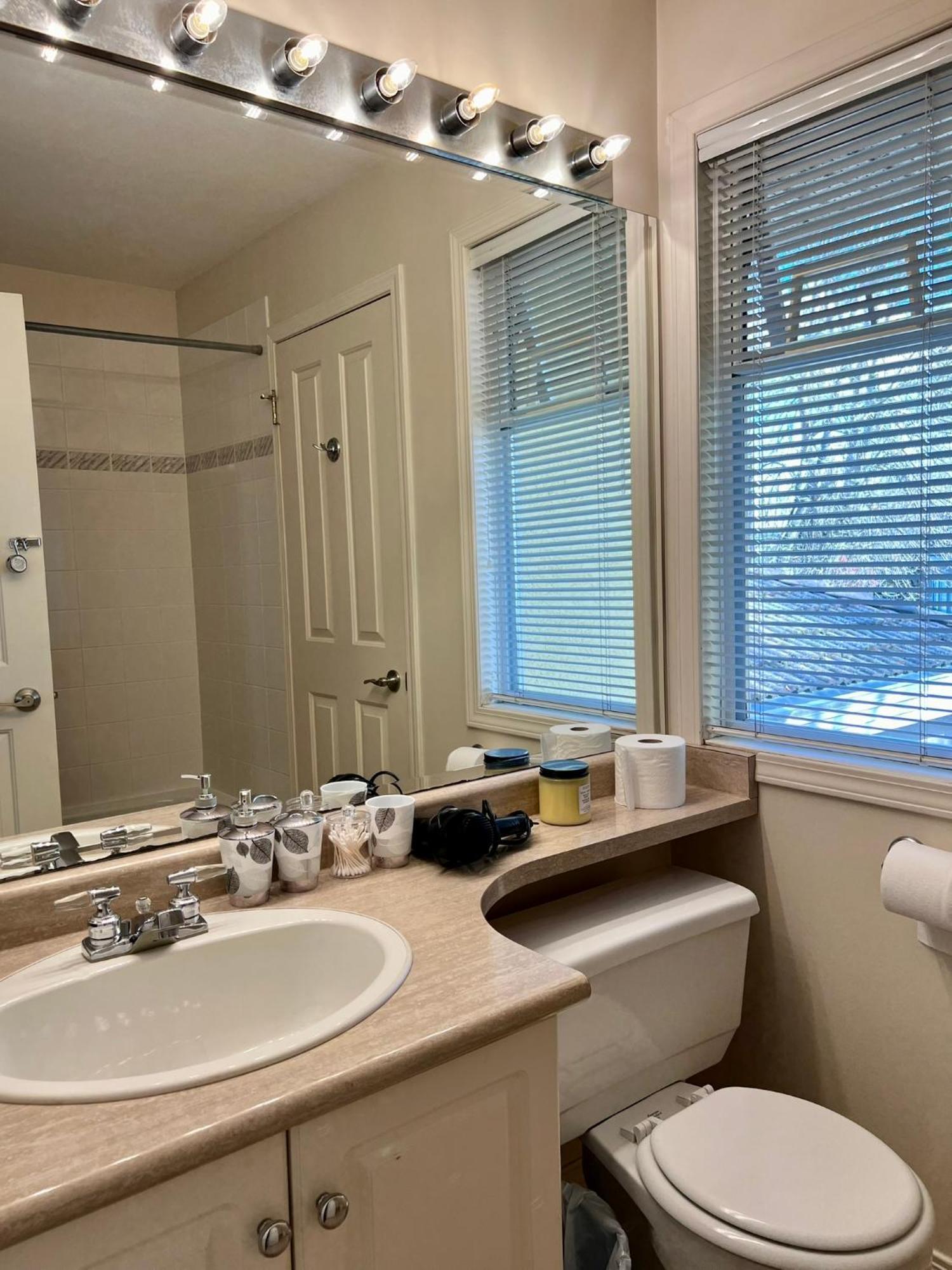 Terra Nova - Private * Richmond